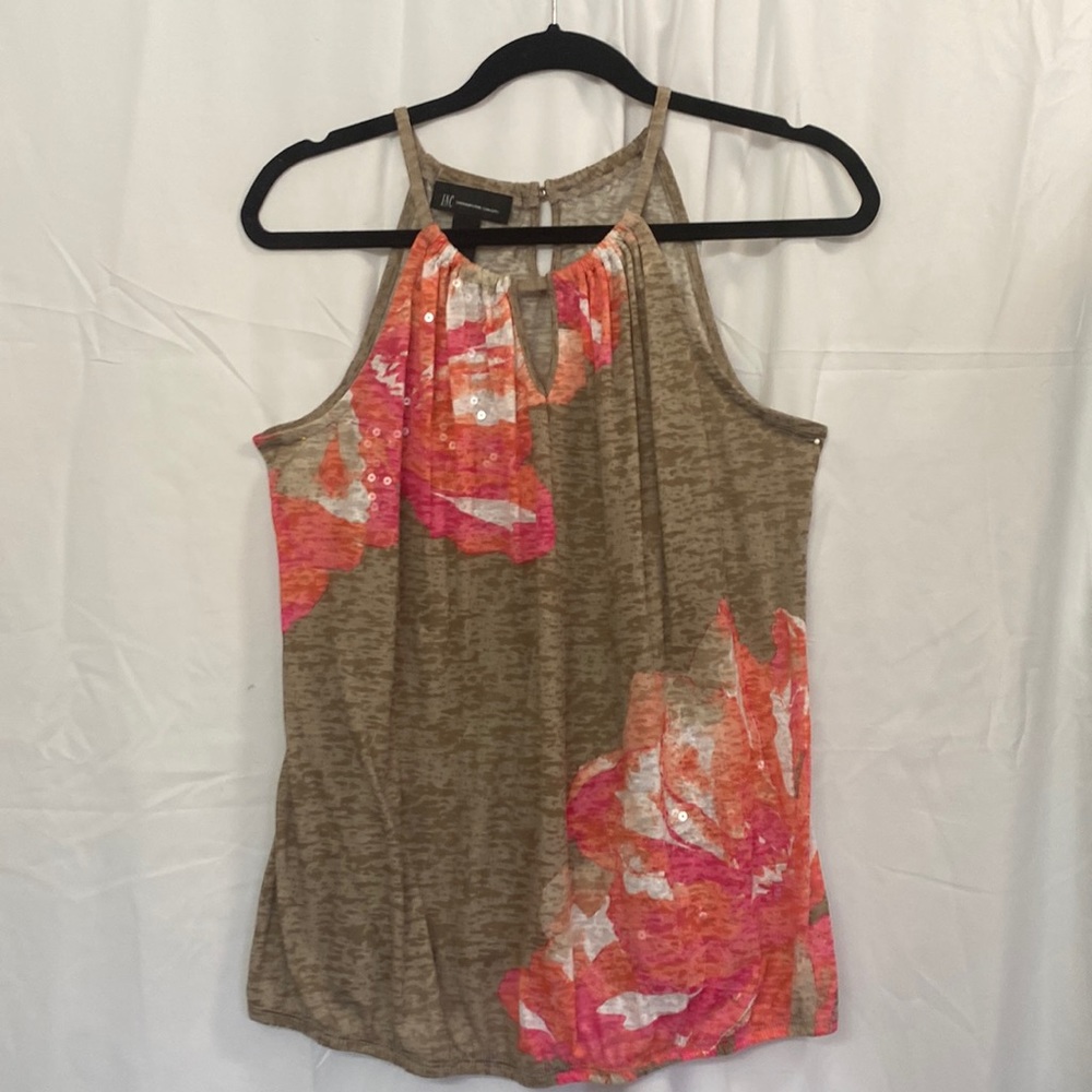 INC international concepts sleeveless top, with elastic bottom. Size Large.